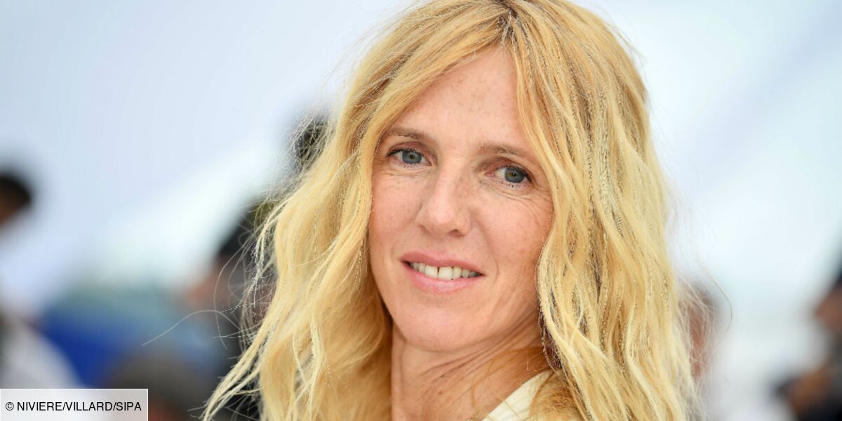 Sandrine Kiberlain S Affiche En Bikini Sur Instagram Et Elle Est The