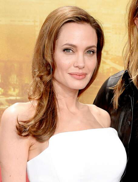 Angelina Jolie Son Impressionnante Volution Physique T L Loisirs