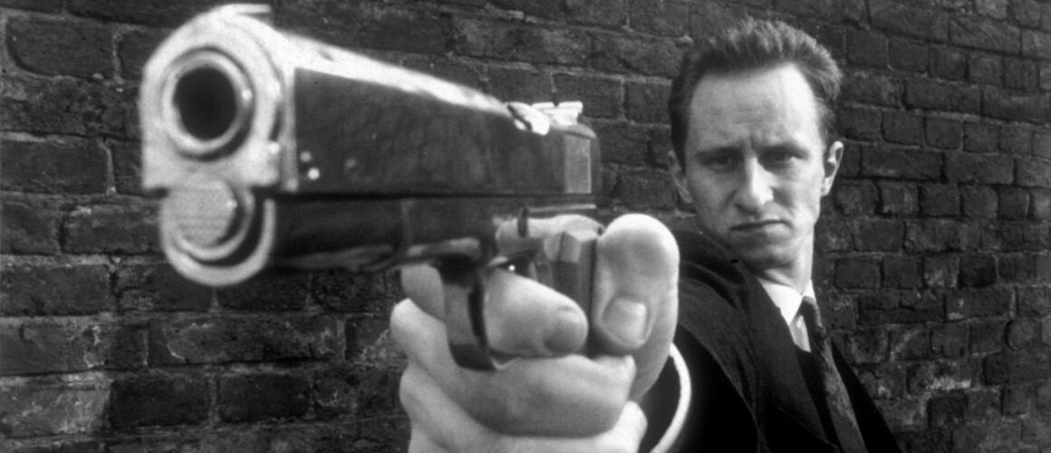 C Est Arrivé Près De Chez Vous Netflix C'est arrivé près de chez vous de Rémy Belvaux (1992), synopsis