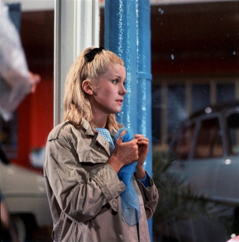 Les Parapluies de Cherbourg de Jacques Demy (1964), synopsis, casting