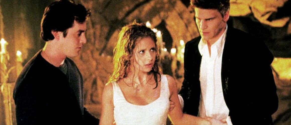 Buffy Contre Les Vampires Saison 4 Episode 12 Le manuscrit - (S1E12) - Buffy contre les vampires - Télé-Loisirs