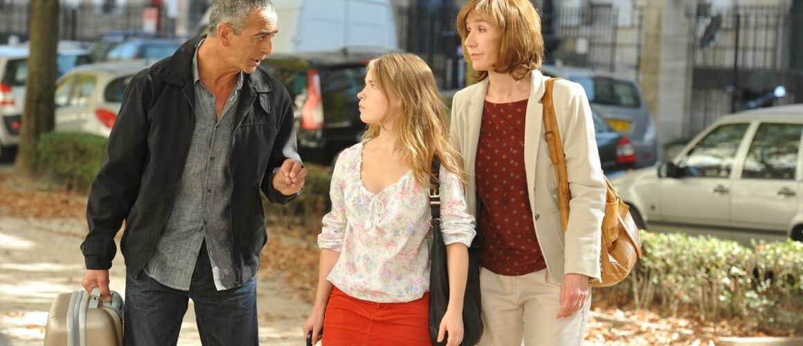 Famille D Accueil Saison 10 Episode 1 Famille d'accueil : Une petite héroïne saison 10 episode 9 - Serie