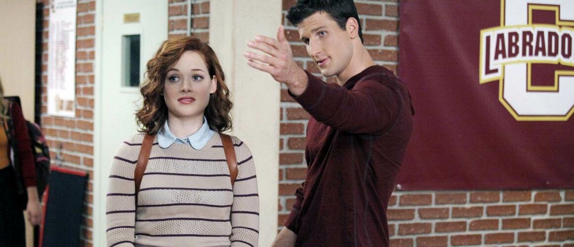 Guide Astrologique Des Coeurs Brisés Netflix Saison 2 Suburgatory : Copines de footballeurs saison 2 episode 10 - Serie