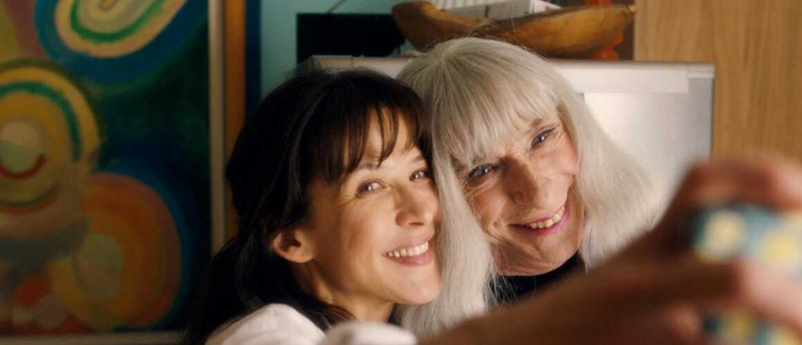Madame Mills, une voisine si parfaite