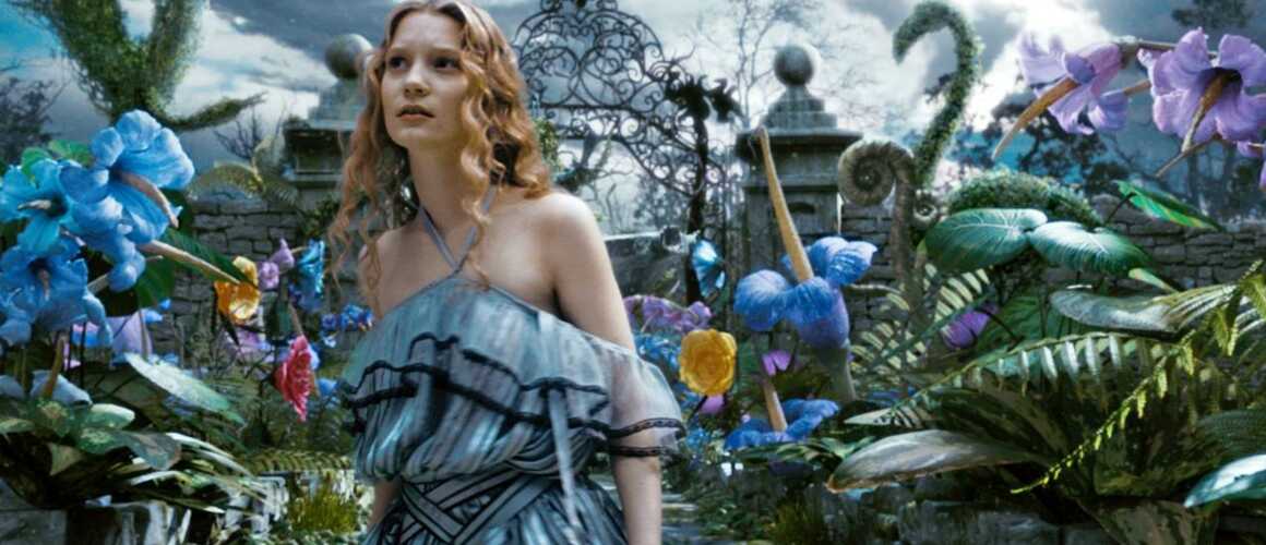 Alice Au Pays Des Merveilles Film En Streaming Alice au pays des merveilles de Tim Burton (2010), synopsis, casting
