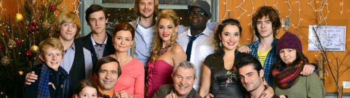 Nos Chers Voisins Fêtent La Nouvelle Année Nos chers voisins fêtent Noël : - Telefilm - Télé-Loisirs