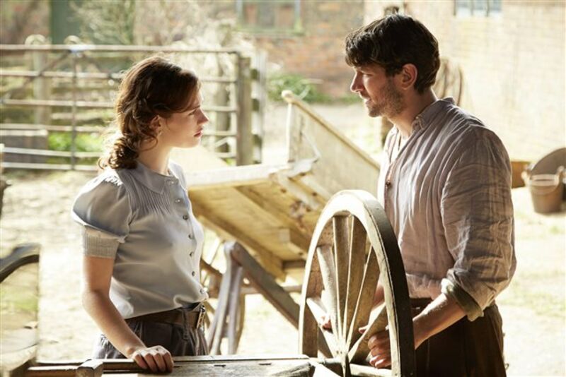 Le Cercle Littéraire De Guernesey Distribution Le cercle littéraire de Guernesey de Mike Newell (2018), synopsis