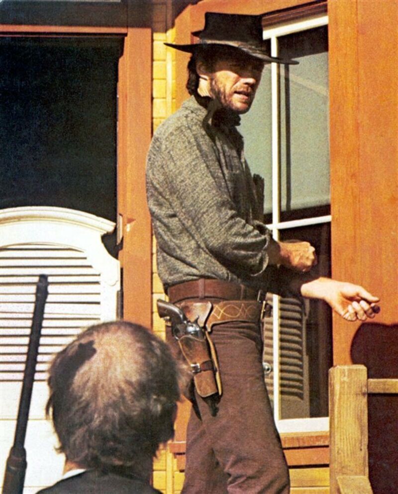 L Homme Des Hautes Plaines Film Complet En Francais L'homme des hautes plaines de Clint Eastwood (1973), synopsis, casting