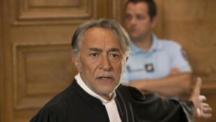 La loi de Damien L'égal des Dieux