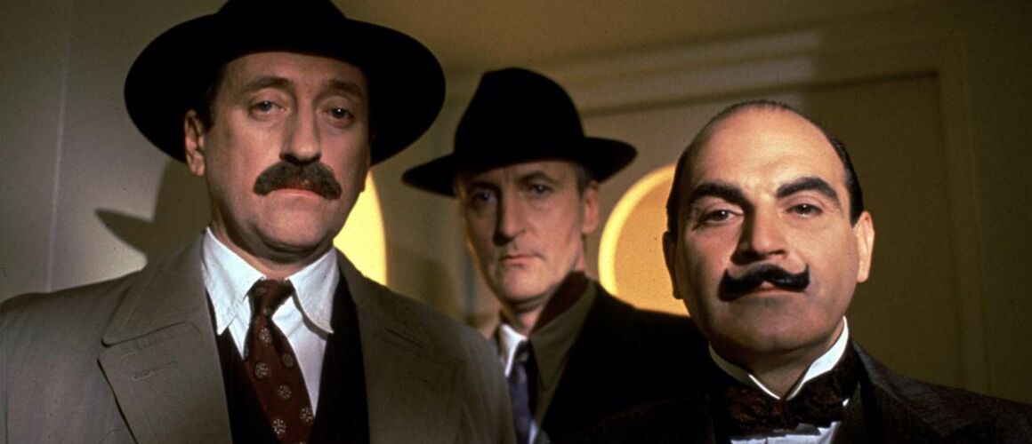 épisodes De Guide Astrologique Des Coeurs Brisés Hercule Poirot : Le miroir du mort saison 5 episode 7 - Série TV - Télé