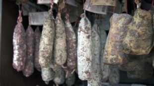 Saucissons, gare aux cochonneries