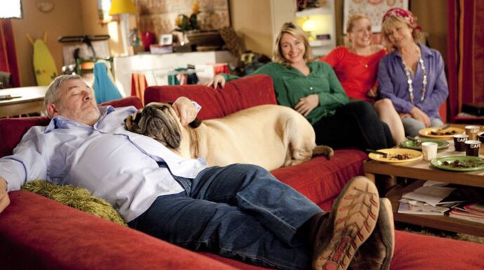 En Famille Serie Télé Loisirs