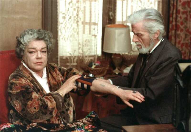 La Vie Devant Soi Film 1977 La vie devant soi de Moshé Mizrahi (1977), synopsis, casting