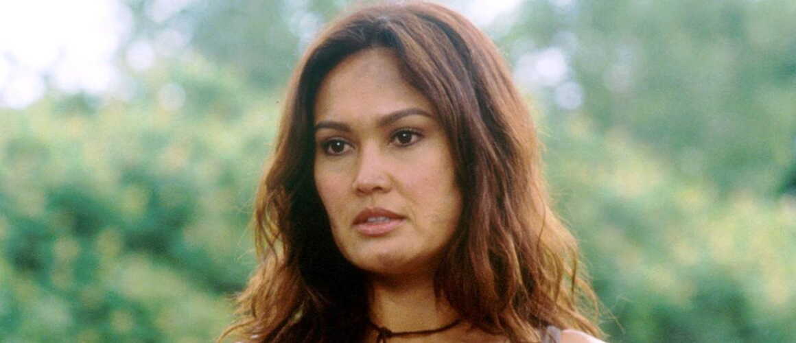 sydney fox laventurière