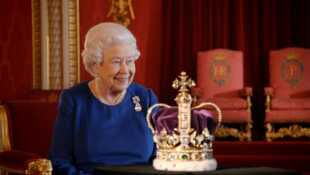 Elizabeth II, histoire d'un couronnement