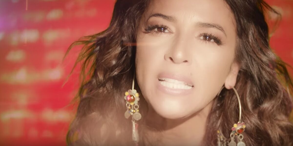 La Chanteuse Nâdiya De Retour : Découvrez Son Clip Unity (VIDEO)