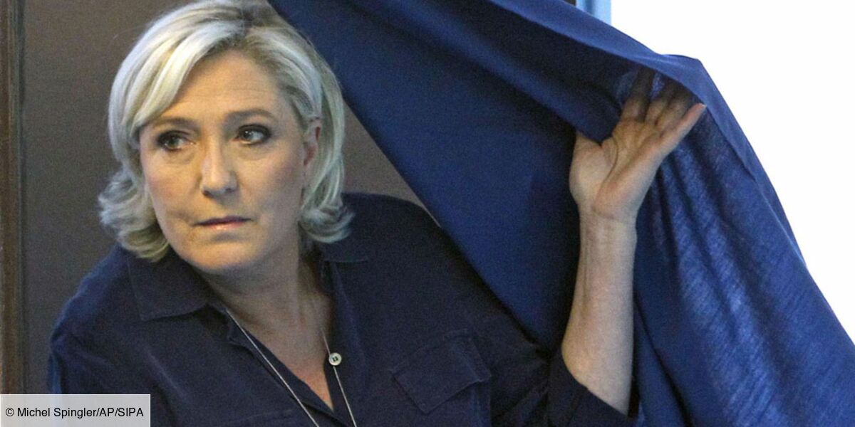Marine Le Pen Films Et Programmes Tv Marine Le Pen mise en examen pour abus de confiance