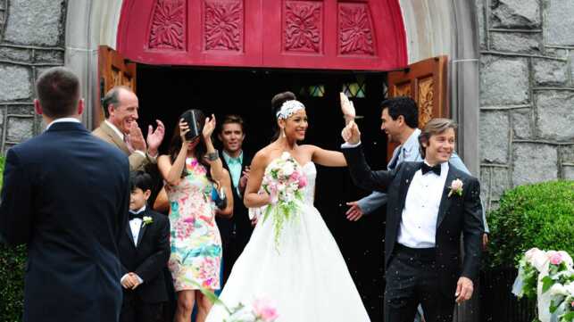 Serie Maid Saison 2 Devious Maids : qui est mort à la fin de la saison 2 ? - series - Télé
