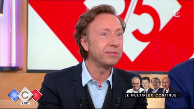 Stephane Bern Se Livre Sur Sa Relation Avec Emmanuel Macron Il Me Fascine Video Actu Tele 2 Semaines