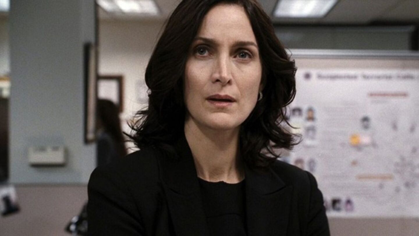 Carrie Anne Moss Films Et Programmes Tv Matrix : Carrie-Anne Moss partante pour une série, si les Wachowski la crée