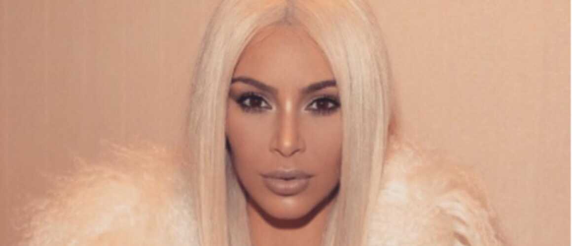 Kim Kardashian pose (encore) totalement nue sur Instagram (PHOTOS)
