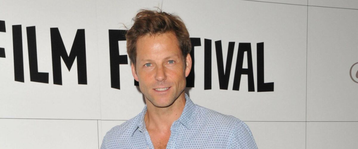 Tyler Mannequin Le Reste Du Monde Monday Mornings (TF1) : qui est Jamie Bamber (Tyler Wilson)