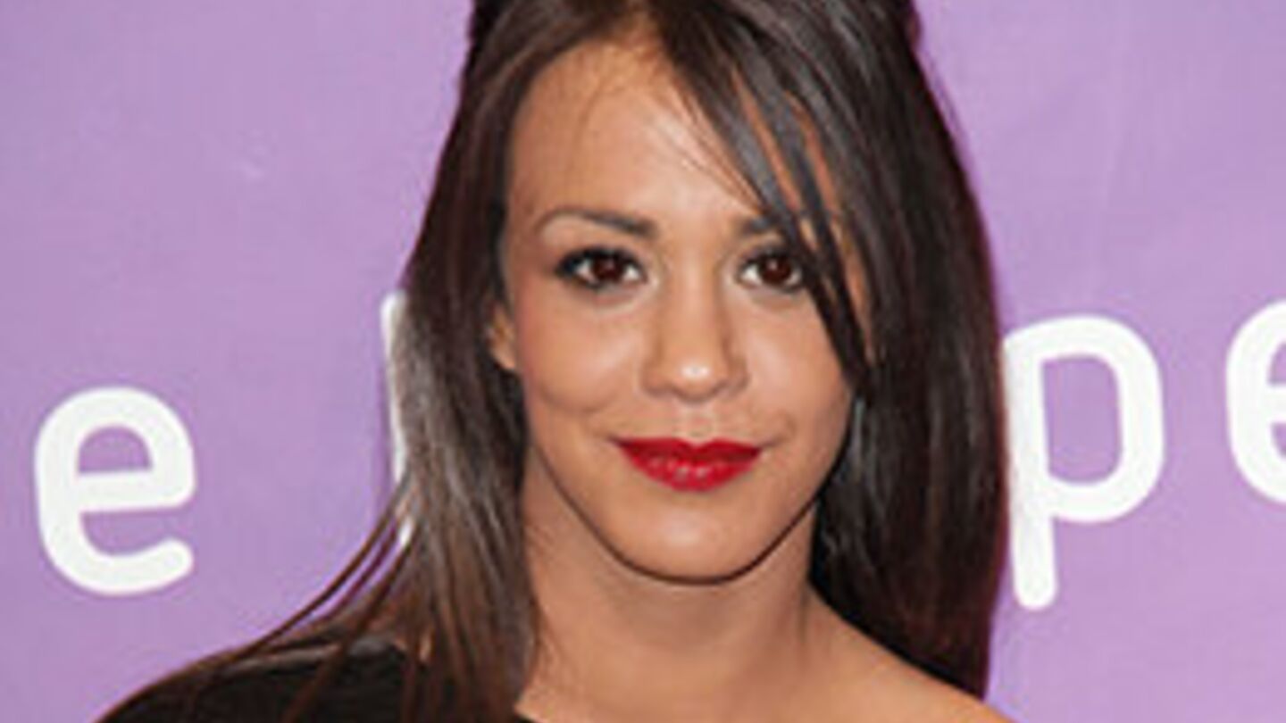 Alice Belaïdi Films Et Programmes Tv Alice Belaïdi victime de racisme... après s'être plainte de racisme