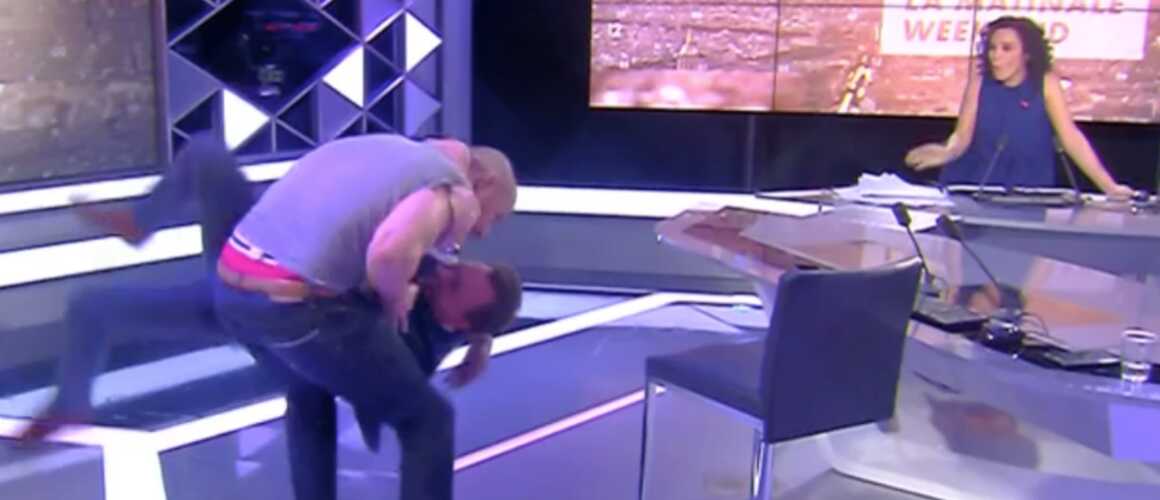 Pourquoi Thomas Lequertier N'est Plus Sur Cnews Le journaliste de CNews Thomas Lequertier jeté au sol en direct par l