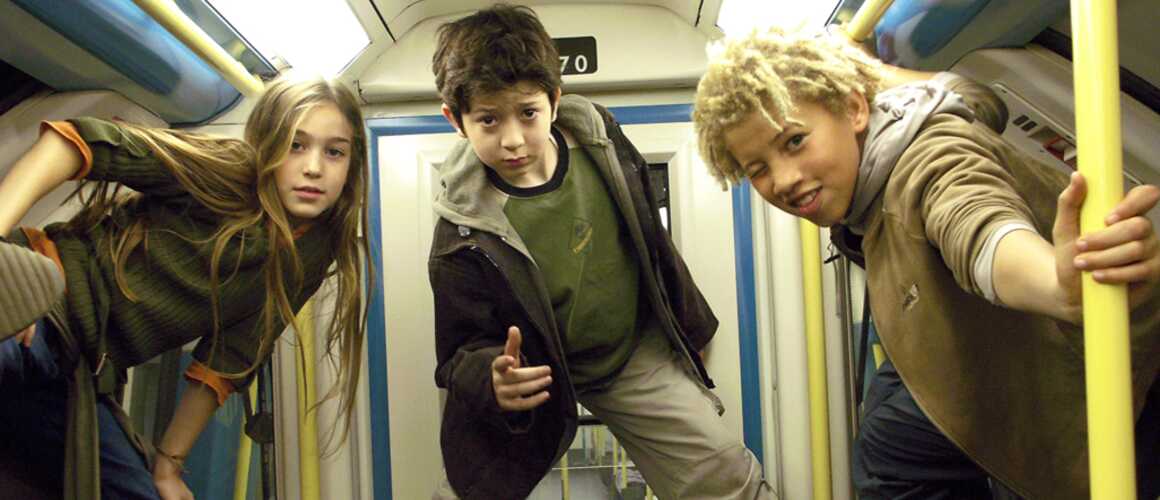 Moi Cesar 10 Ans Et Demi 1m39 Acteur Moi, César, 10 ans et demi, 1m39 (France 4) : que sont devenus les