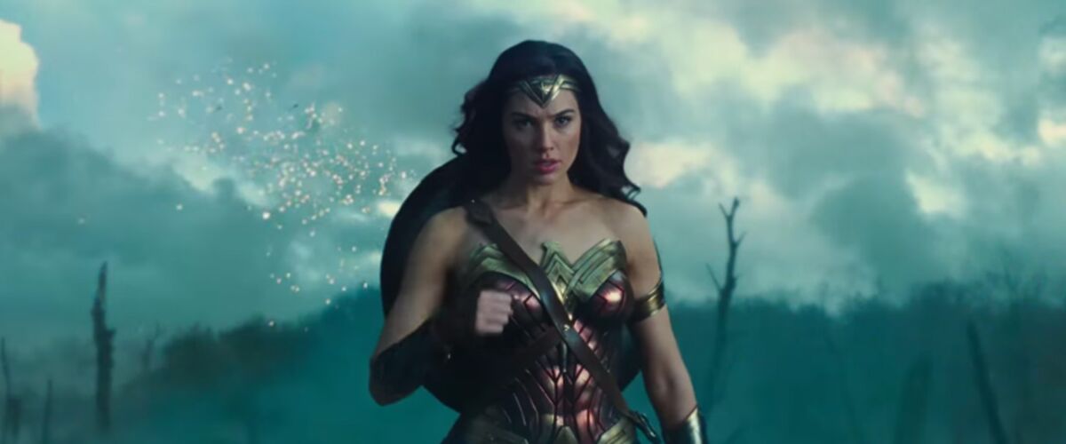 Gal Gadot Combattante Sans Pitié Dans La Nouvelle Bande Annonce De Wonder Woman VidÉo