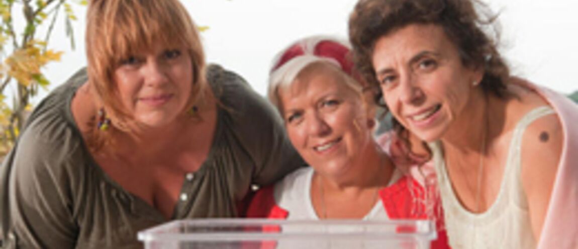 Michèle Bernier Mimi Mathy Isabelle Botton Film Mimi Mathy, Isabelle de Botton et Michèle Bernier en cavale sur TF1 (VIDEO)
