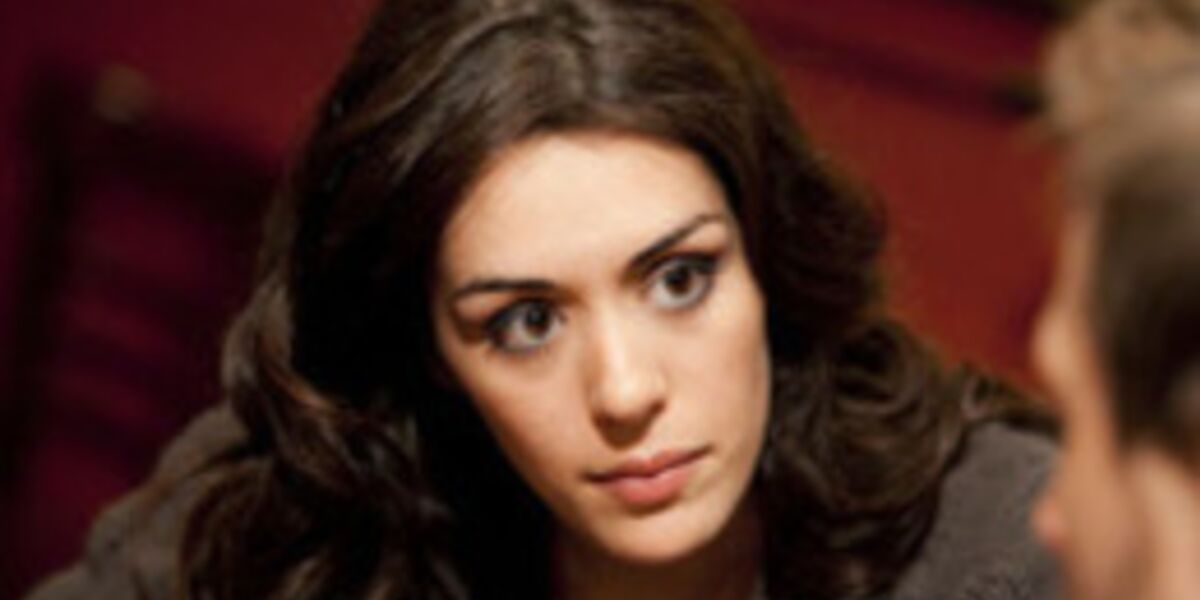 Films Et Séries Tv Avec Sofia Essaïdi La série Aïcha avec Sofia Essaïdi a de l'avenir