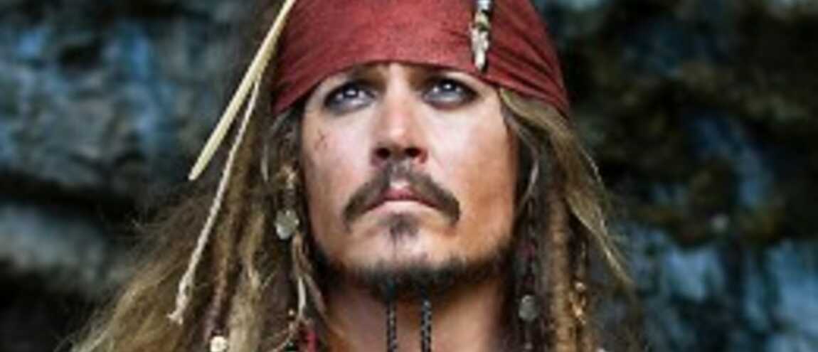 Johnny Depp Pirates Des Caraibes 5 Pirates des Caraïbes 5 : Johnny Depp payé 90 millions de dollars