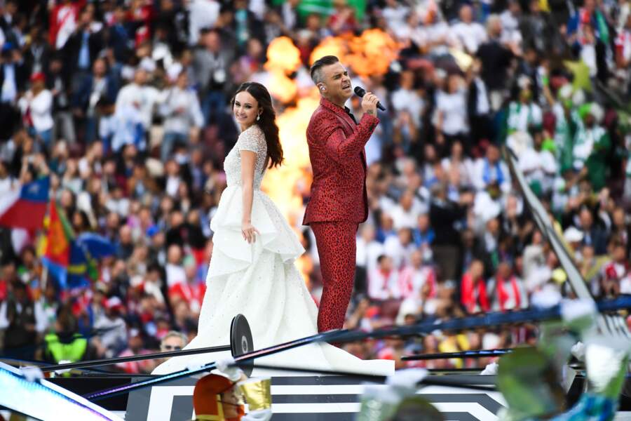 Coupe du Monde 2018 Robbie Williams et son doigt d'honneur, grandes