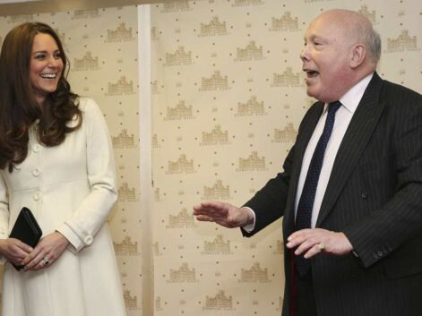 Downton Abbey accueille la duchesse Kate Middleton, enceinte et radieuse