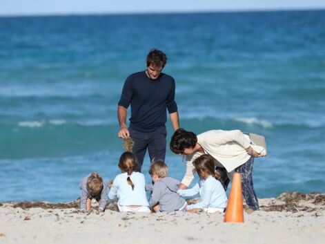 Sur la plage avec ses enfants, relaxation avec sa femme Mirka... Roger Federer a passé du bon temps en famille à Miami !