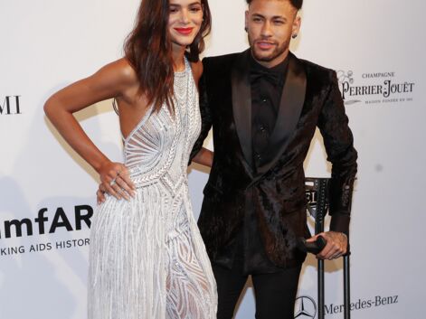 Gala de l'amfAR : Neymar, Kristen Stewart, Nicole Scherzinger... Défilé de stars (et de bisous !) à Cannes