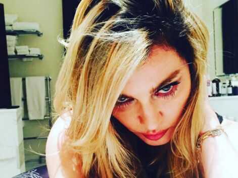 Instagram : selfie mère-fille pour Alexandra Lamy, Caroline Receveur en petite culotte...