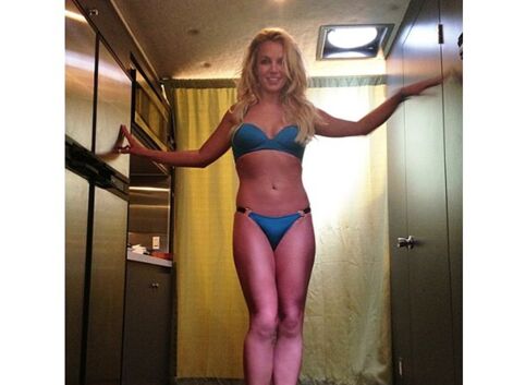 Twitter : Britney Spears métamorphosée, Beyoncé sexy (PHOTOS)