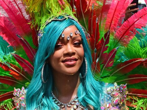 Rihanna dévoile ses formes dans un costume de carnaval ultra sexy