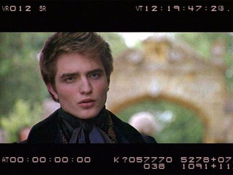 Robert Pattinson : de Twilight à The Batman, sa carrière et son évolution physique