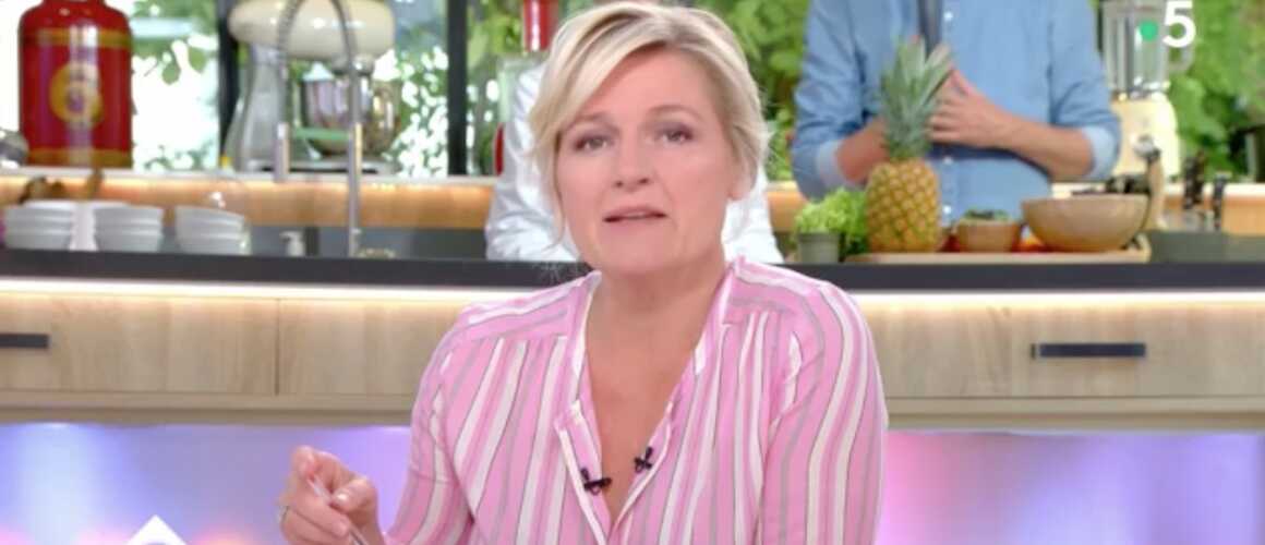 Google Donne Moi Le Programme Télé De Ce Soir Le terrible complexe qui gâche la vie d'Anne-Elisabeth Lemoine depuis
