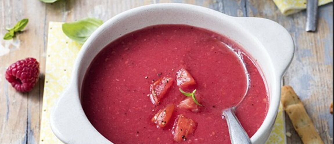 Soupe Froide Aux Tomates Framboises Vanille Et Basilic Une