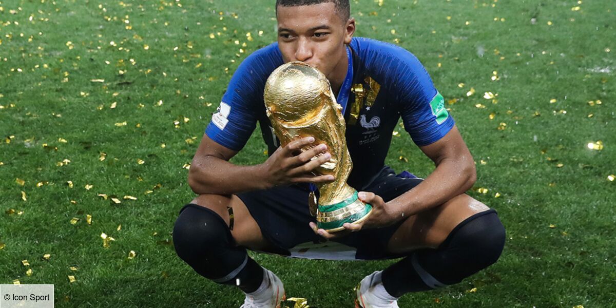 Coupe Du Monde 2018 Kylian Mbappe Rend Un Hommage Tres Touchant A Didier Deschamps