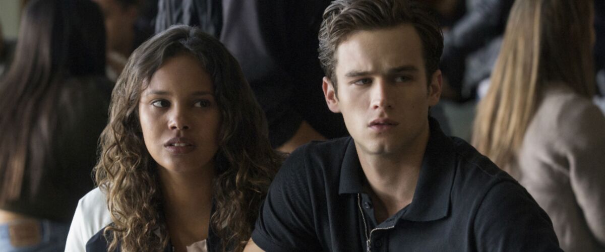 Nos Cœurs Meurtris 2 Date De Sortie 13 Reasons Why : combien gagnent les acteurs de la série de Netflix