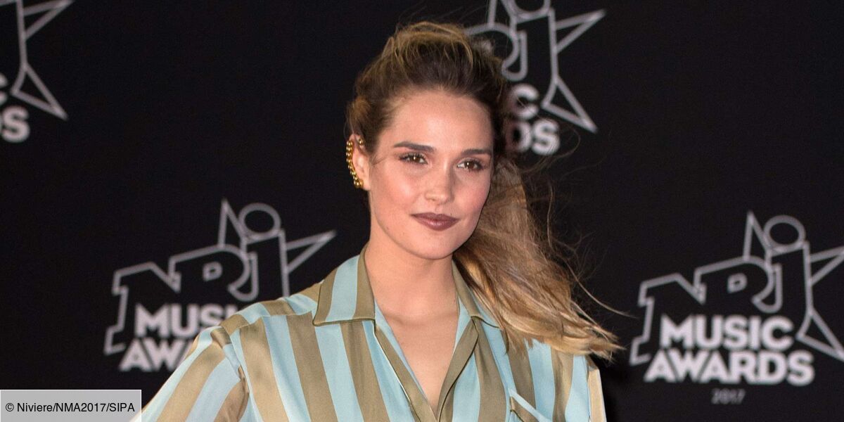 Camille Lou dévoile sa sublime couleur de cheveux rose sur Instagram et elle rayonne (PHOTO)