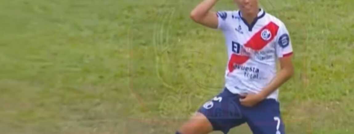 ce footballeur peruvien n aurait pas du imiter la celebration fortnite d antoine griezmann video - joueur de foot fortnite