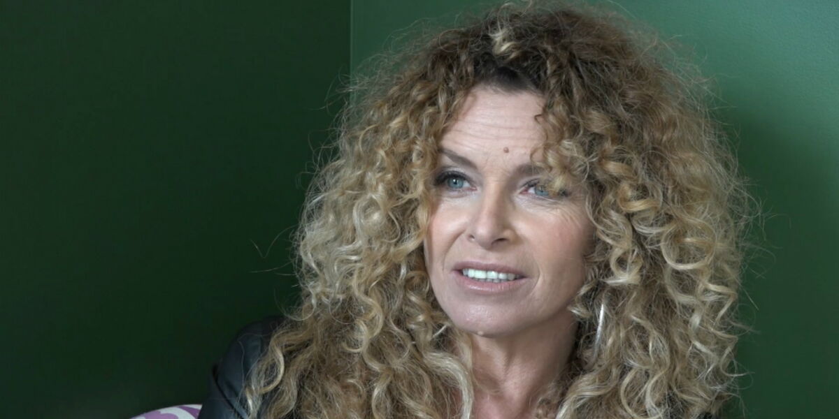 Manuela Lopez (Les Mystères de l'amour) : "J'ai failli ne pas être là" (VIDEO)