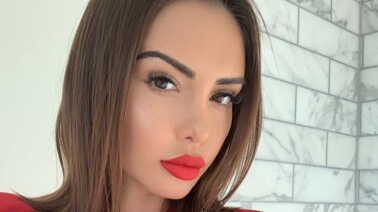 NABILLA TOP main image 0