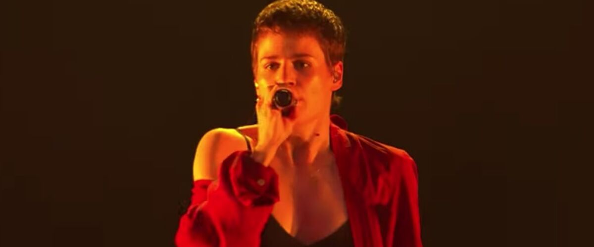 Pour Que Tu M Aimes Encore Date De Sortie Christine and the Queens : découvrez sa reprise inattendue de Pour que
